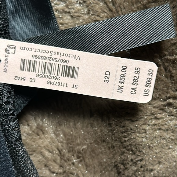 NWT VICTORIAS SECRET Very Sexy Balconette Black Sz 32D - Picture 8 of 8